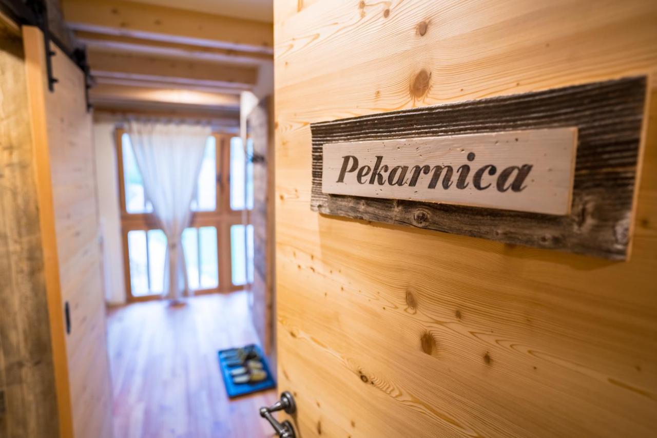 Villa Tourist Farm Senkova Domacija Zgornje Jezersko Exterior foto