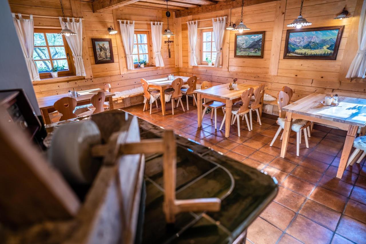 Villa Tourist Farm Senkova Domacija Zgornje Jezersko Exterior foto